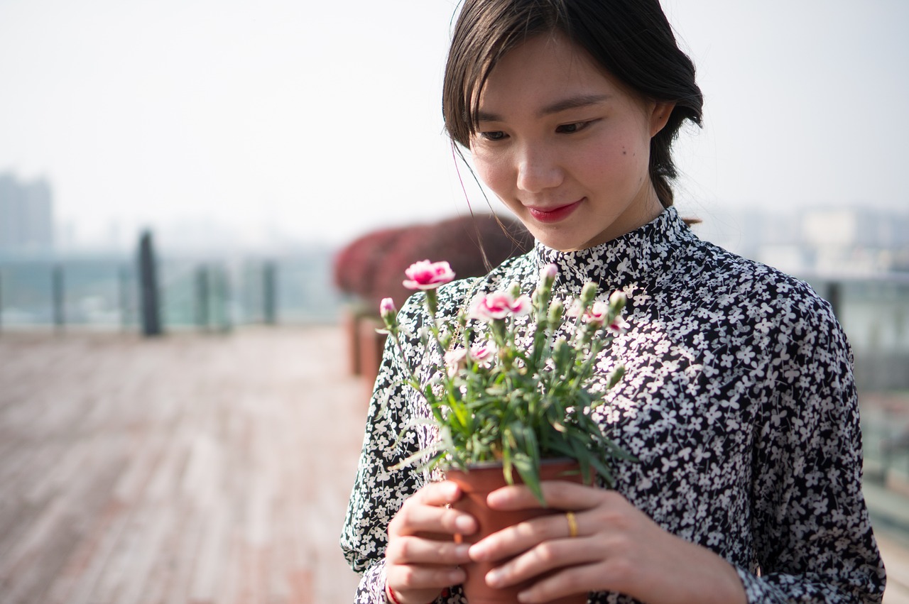 亚洲美女一区: 多样文化中的女性风采